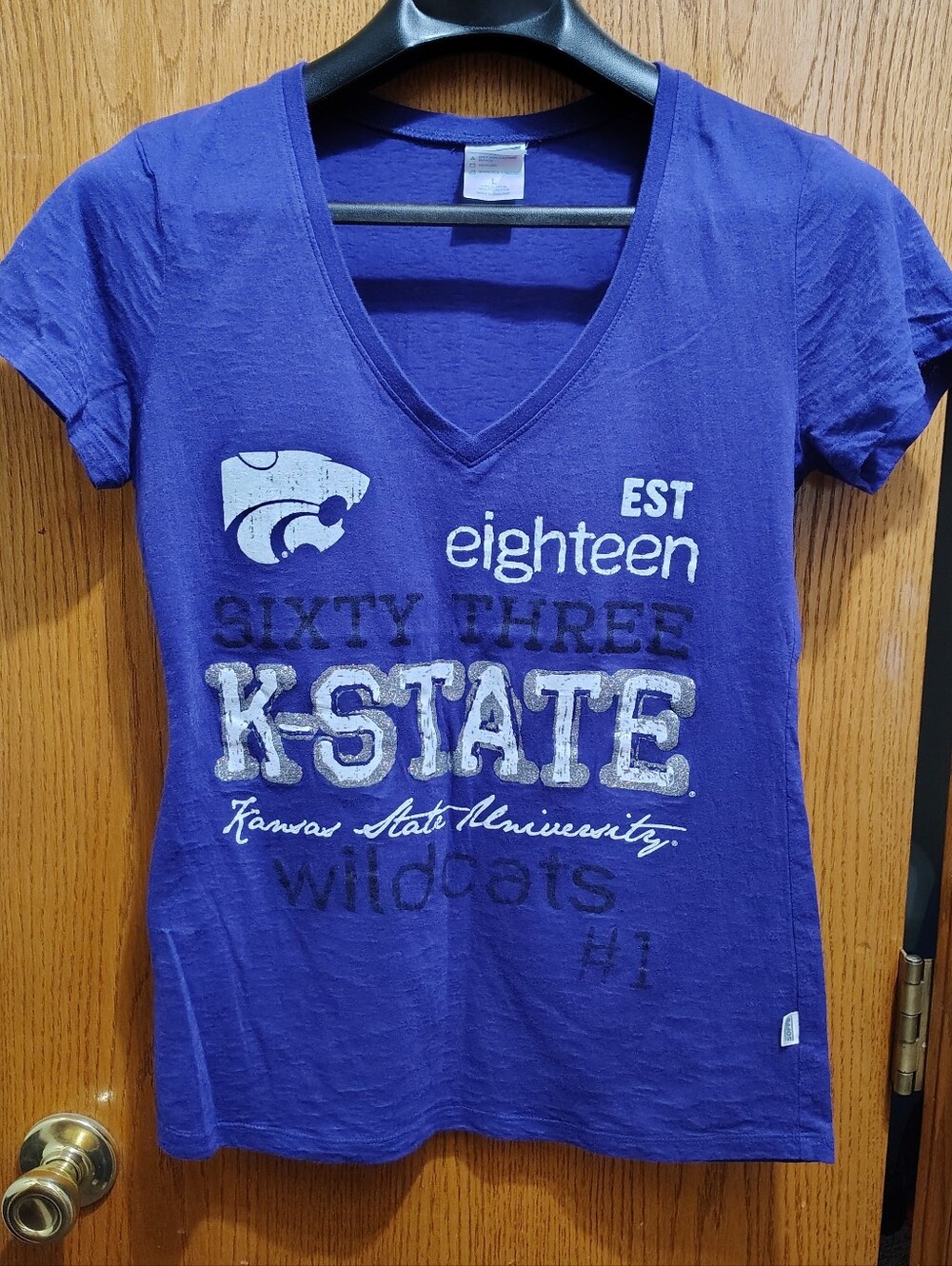 K-State Purple V-Neck Women's Tee - Kansas State Wildcats